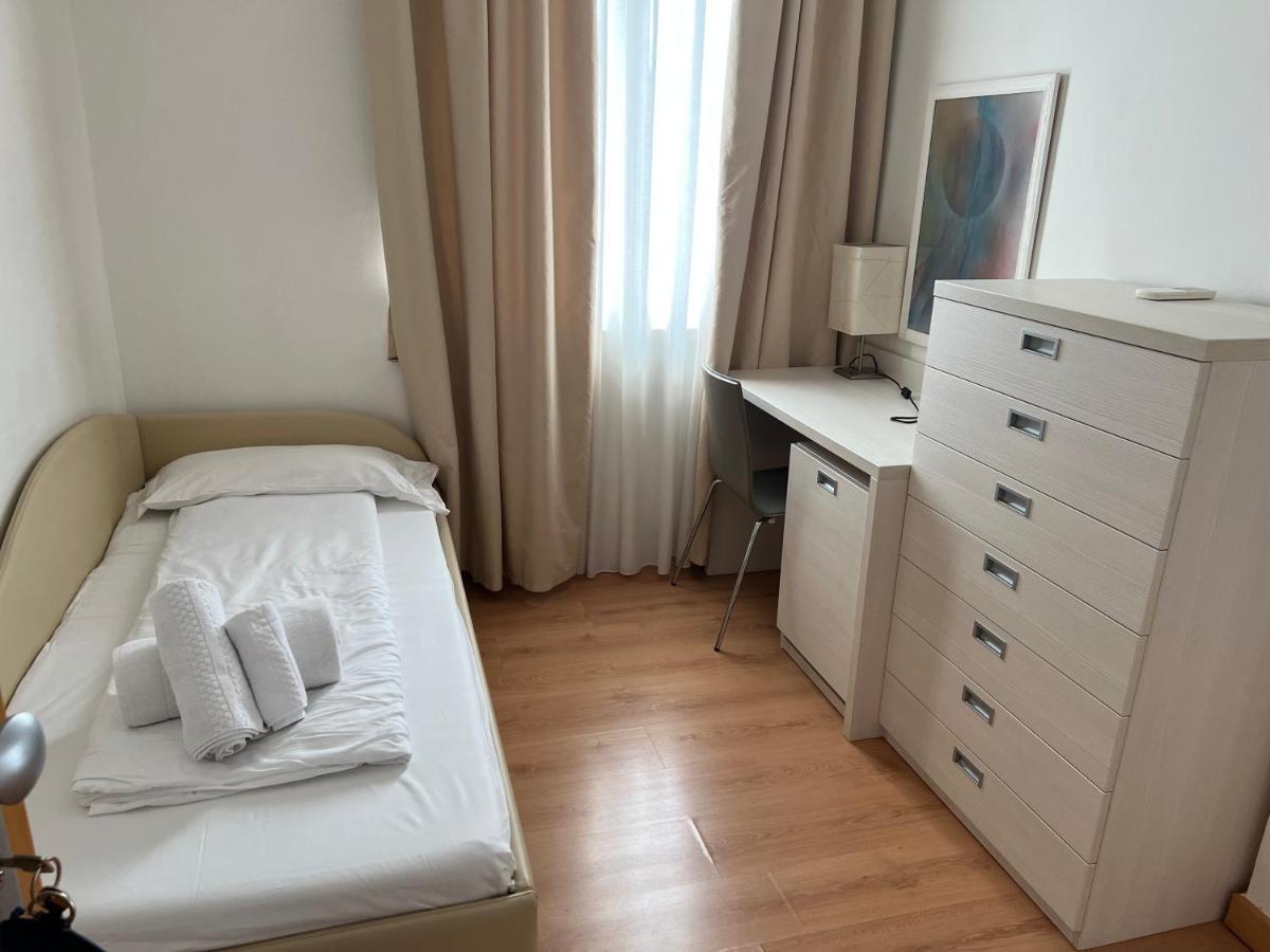 Albergo San Remo มัลเชซิเน ภายนอก รูปภาพ