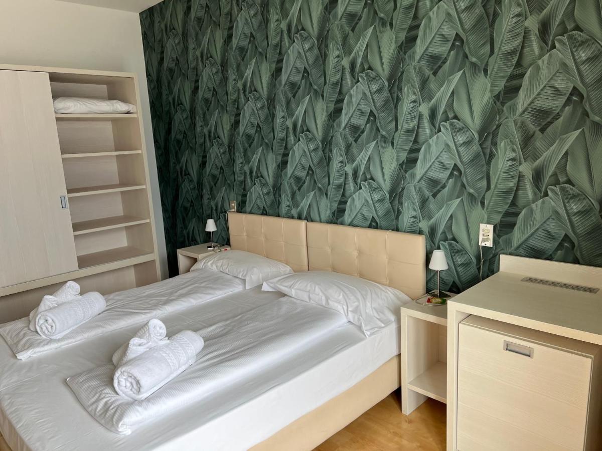 Albergo San Remo มัลเชซิเน ภายนอก รูปภาพ
