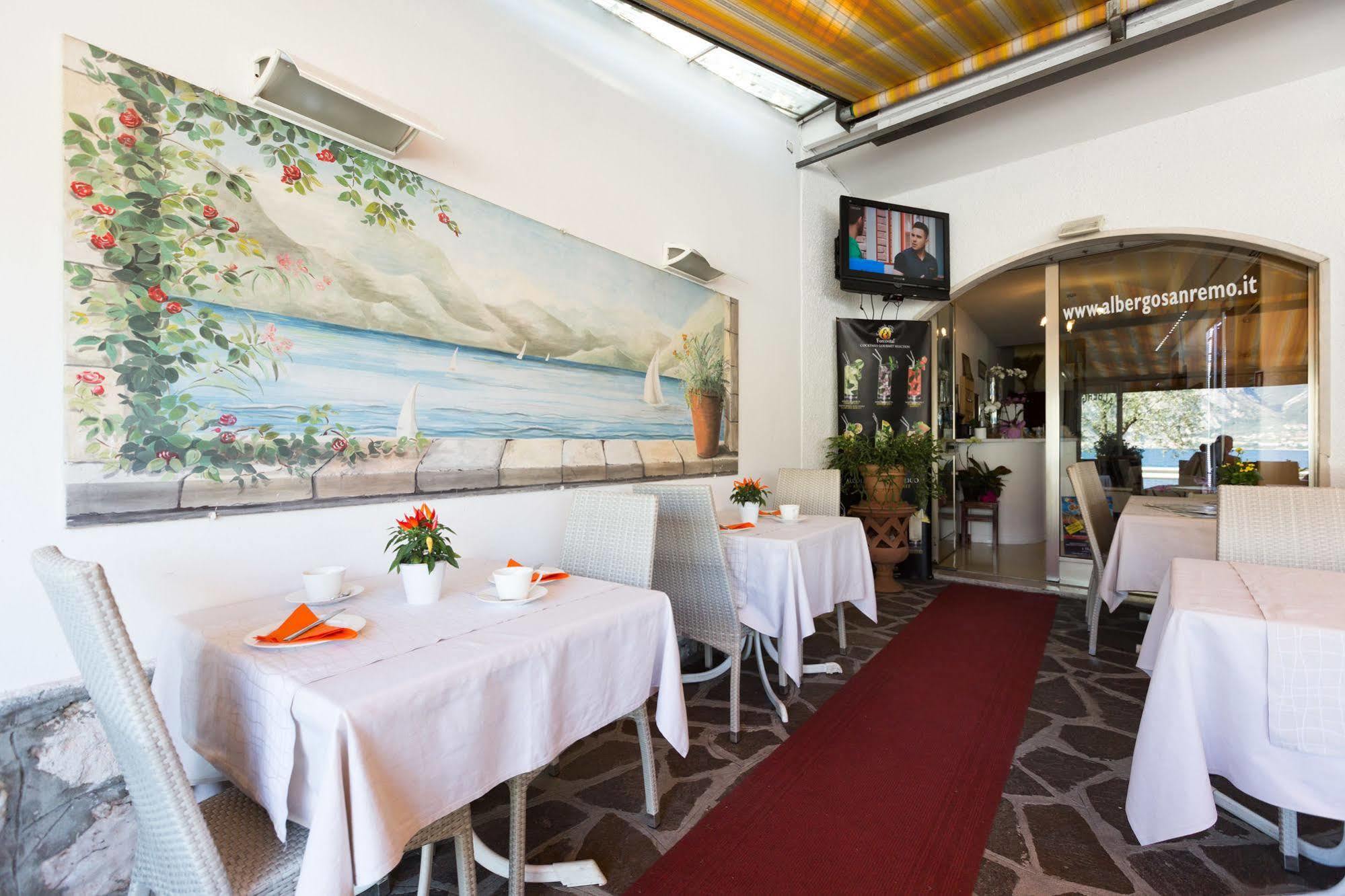 Albergo San Remo มัลเชซิเน ภายนอก รูปภาพ