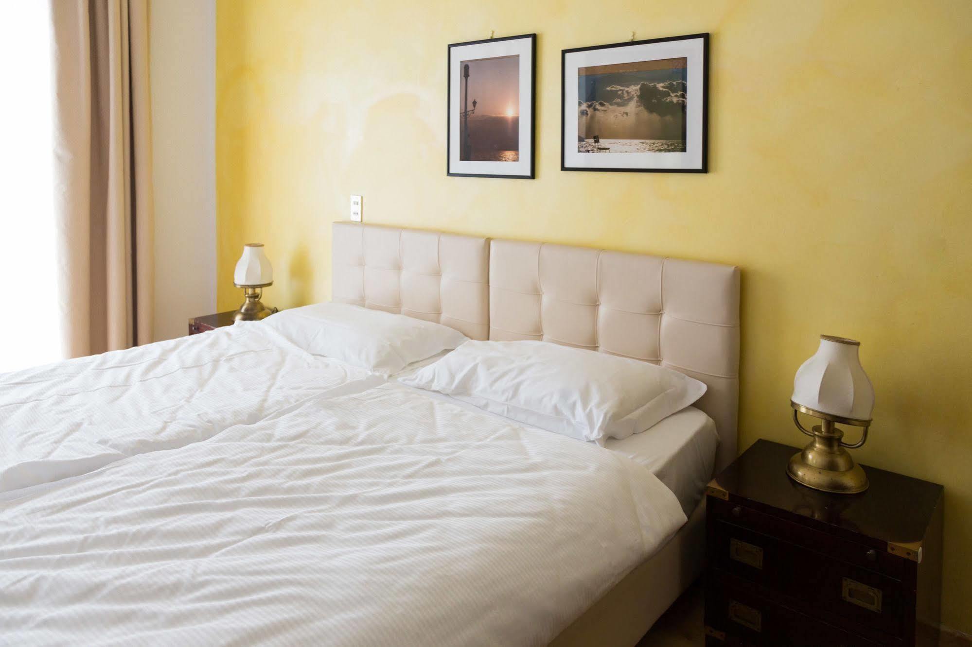 Albergo San Remo มัลเชซิเน ภายนอก รูปภาพ