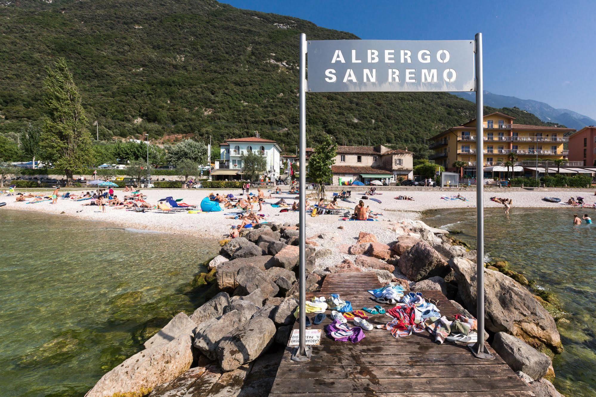 Albergo San Remo มัลเชซิเน ภายนอก รูปภาพ